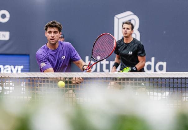 26.07.2025, Sportpark, Kitzbühel, AUT, ATP, Tennis Herren Tour, Generali Open Kitzbühel 2025, Finale, Herren Doppel, im Bild v.l. Patrik Rikl (CZE), Petr Nouza (CZE) f.l. Patrik Rikl and Petr Nouza of Czech Republic during men s double final match at the 2025 Generali Open Kitzbühel of the ATP Tour at the Sportpark in Kitzbühel, Austria on 2025 07 26. Expa Kitzbühel