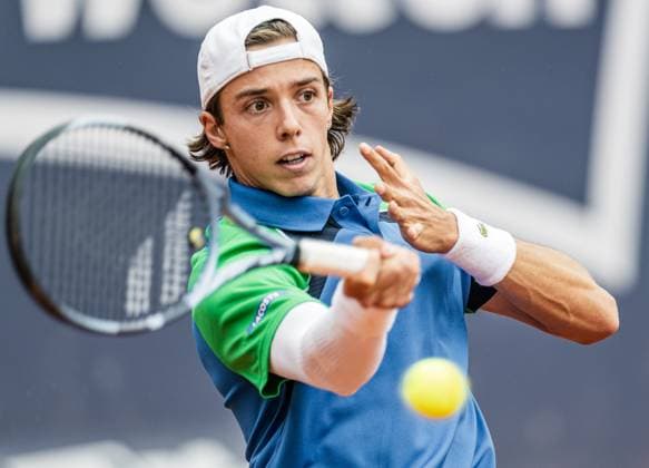 26.07.2025, Sportpark, Kitzbühel, AUT, ATP, Tennis Herren Tour, Generali Open Kitzbühel 2025, Finale, Herren Einzel, im Bild Arthur Cazaux (FRA) Arthur Cazaux of France during men s single final match at the 2025 Generali Open Kitzbühel of the ATP Tour at the Sportpark in Kitzbühel, Austria on 2025 07 26. Expa Kitzbühel
