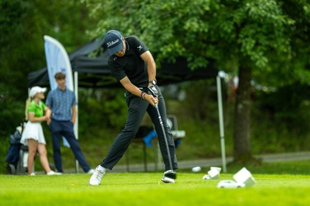 Michael Mayer (GC München Valley) beim Abschlag an Loch 1, GER, 15. BWGV-INTERNATIONAL MATCHPLAY-TROPHY, Golf, Maedchen und Jungen, imt Golf, 26.-29.07.2025, GER, 15. BWGV-INTERNATIONAL MATCHPLAY-TROPHY, Golf, Maedchen und Jungen, imt Golf, 26.-29.07.2025 Wain Copyright: xEibner-Pressefotox EP_SWA