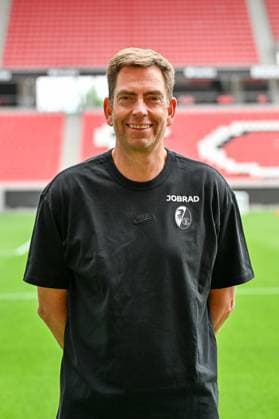 Markus Behrens (SC Freiburg, Physiotherapeut) GER, SC Freiburg, Fussball, 1. BL, Portraettermin 2025 2026, 30.07.2025 GER, SC Freiburg, Fussball, 1. BL, Portraettermin 2025 2026, 30.07.2025 Freiburg Copyright: xEibner-Pressefoto ThomasxHessx EP_THS