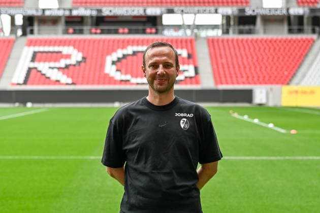Patrick Grolimund (SC Freiburg, Co-Trainer) GER, SC Freiburg, Fussball, 1. BL, Portraettermin 2025 2026, 30.07.2025 GER, SC Freiburg, Fussball, 1. BL, Portraettermin 2025 2026, 30.07.2025 Freiburg Copyright: xEibner-Pressefoto ThomasxHessx EP_THS