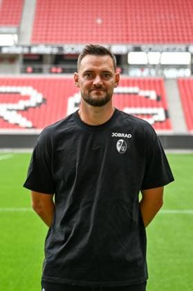 Michael Mueller (SC Freiburg, Torwarttrainer) GER, SC Freiburg, Fussball, 1. BL, Portraettermin 2025 2026, 30.07.2025 GER, SC Freiburg, Fussball, 1. BL, Portraettermin 2025 2026, 30.07.2025 Freiburg Copyright: xEibner-Pressefoto ThomasxHessx EP_THS
