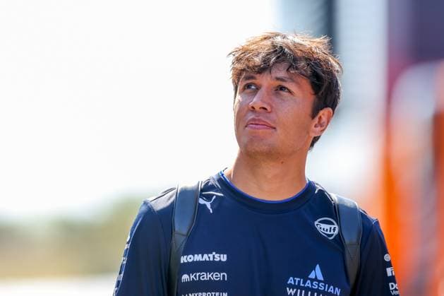 Alex Albon (Atlassian Williams Racing, Thailand, 23), HUN, Formel 1 Weltmeisterschaft, Grand Prix von Ungarn, Hungaroring, Trainings Tag, Saison 2025, 01.08.2025 HUN, Formel 1 Weltmeisterschaft, Grand Prix von Ungarn, Hungaroring, Trainingstag, Saison 2025, 01.08.2025 Budapest Copyright: xEibner-Pressefoto MarcelxFischerx EP_MFI