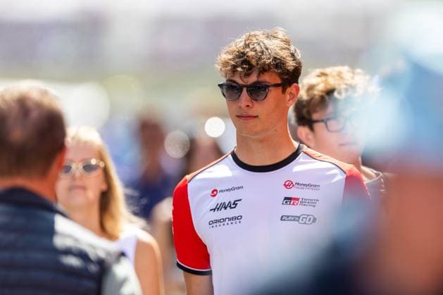 Oliver Bearman (MoneyGram Haas F1 Team, Großbritannien 87), HUN, Formel 1 Weltmeisterschaft, Grand Prix von Ungarn, Hungaroring, Trainings Tag, Saison 2025, 01.08.2025 HUN, Formel 1 Weltmeisterschaft, Grand Prix von Ungarn, Hungaroring, Trainingstag, Saison 2025, 01.08.2025 Budapest Copyright: xEibner-Pressefoto MarcelxFischerx EP_MFI