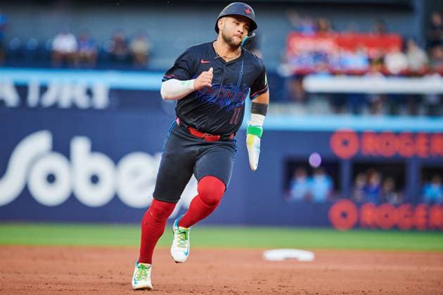 August 1, 2025, Toronto, On, Canada: Toronto Blue Jays shortstop Bo Bichette (11) runs past third base as Toronto Blue Jays third base Addison Barger (47) is out during first inning MLB, Baseball Herren, USA baseball action in Toronto, Friday, Aug. 1, 2025. Canada News - August 1, 2025 - ZUMAc35_ 20250801_zaf_c35_141 Copyright: xSammyxKoganx