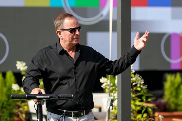 Martin Brundle (Sky Formel 1 UK, Experte, Kommentator, Moderator, Großbritannien), HUN, Formel 1 Weltmeisterschaft, Grand Prix von Ungarn, Hungaroring, Trainingstag, Freies Training 3, Saison 2025, 02.08.2025 HUN, Formel 1 Weltmeisterschaft, Grand Prix von Ungarn, Hungaroring, Trainingstag, Freies Training 3, Saison 2025, 02.08.2025 Budapest Copyright: xEibner-Pressefoto MarcelxFischerx EP_MFI
