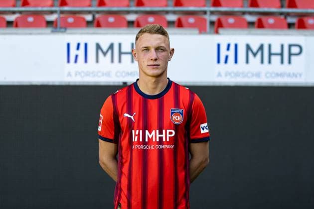 Luka Janes (FC Heidenheim, 36) GER, FC Heidenheim 1846, Fussball, 1. Bundesliga, Portraettermin 2025 2026, 07.08.2025, DFB DFL regulations prohibit any use of photographs as image sequences GER, FC Heidenheim 1846, Fussball, 1. Bundesliga, Portraettermin 2025 2026, 07.08.2025 Heidenheim Copyright: xEibner-Pressefoto RogerxBuerkex EP_RBE