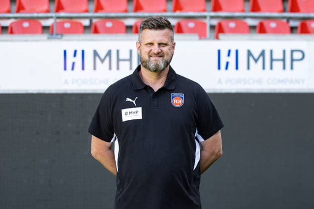 Marc Weiss (FC Heidenheim, Physiotherapeut) GER, FC Heidenheim 1846, Fussball, 1. Bundesliga, Portraettermin 2025 2026, 07.08.2025, DFB DFL regulations prohibit any use of photographs as image sequences. GER, FC Heidenheim 1846, Fussball, 1. Bundesliga, Portraettermin 2025 2026, 07.08.2025 Heidenheim Copyright: xEibner-Pressefoto RogerxBuerkex EP_RBE