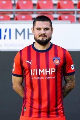 Marnon Busch (FC Heidenheim, 02) GER, FC Heidenheim 1846, Fussball, 1. Bundesliga, Portraettermin 2025 2026, 07.08.2025, DFB DFL regulations prohibit any use of photographs as image sequences GER, FC Heidenheim 1846, Fussball, 1. Bundesliga, Portraettermin 2025 2026, 07.08.2025 Heidenheim Copyright: xEibner-Pressefoto RogerxBuerkex EP_RBE