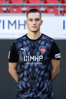 Frank Feller (FC Heidenheim, 40) GER, FC Heidenheim 1846, Fussball, 1. Bundesliga, Portraettermin 2025 2026, 07.08.2025, DFB DFL regulations prohibit any use of photographs as image sequences GER, FC Heidenheim 1846, Fussball, 1. Bundesliga, Portraettermin 2025 2026, 07.08.2025 Heidenheim Copyright: xEibner-Pressefoto RogerxBuerkex EP_RBE