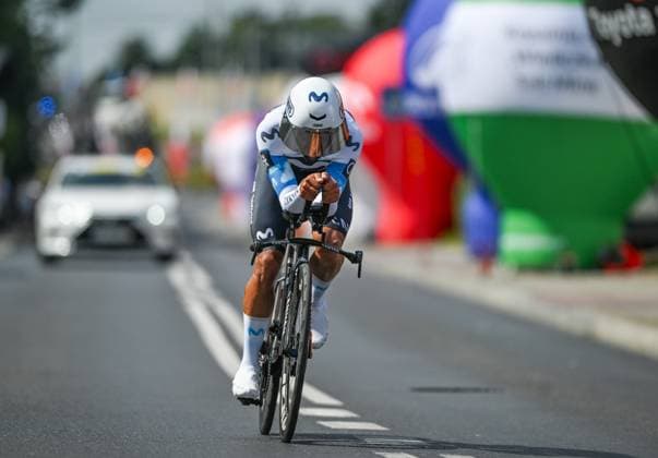 82nd Tour De Pologne 2025 - Stage 7 WIELICZKA, POLAND AUGUST 10: Fernando Gaviria of Colombia, riding for Movistar Team, races through the final kilometer of Stage 7, a 12.5 km individual time trial from Wieliczka to Wieliczka, during the 82nd Tour de Pologne, in Wieliczka, Lesser Poland Voivodeship, Poland, on August 10, 2025. Wieliczka Poland Copyright: xArturxWidakx originalFilename:widak-82ndtour250810_np4Oh.jpg