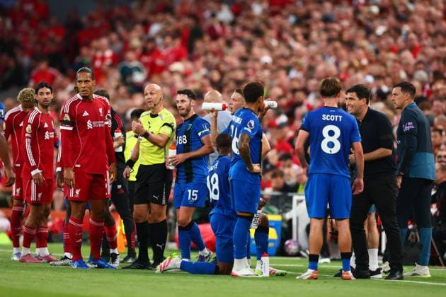 Referee Anthony Taylor takes the players off the pitch Liverpool v AFC Bournemouth, Premier League, Football, Anfield, Liverpool, UK - 15 Aug 2025Liverpool Anfield United Kingdom EDITORIAL USE ONLY No use with unauthorised audio, video, data, fixture lists, club league logos or live services. Online in-match use limited to 120 images, no video emulation. No use in betting, games or single club league player publications. Copyright: xPaulxCurrie Shutterstockx 15438038do