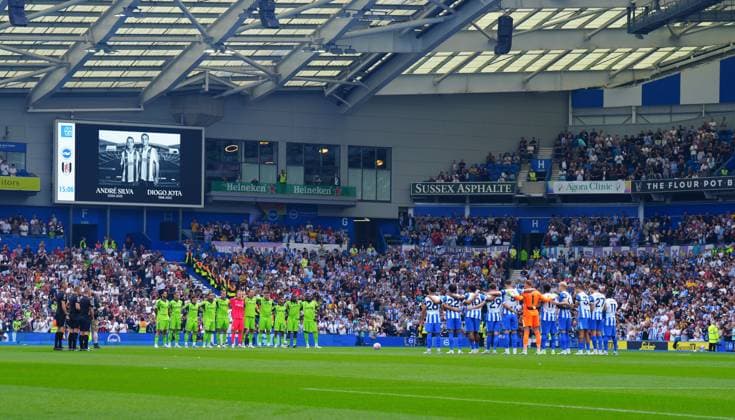 A minute s silence for Diogo Jota and Andre Silva Brighton & Hove Albion v Fulham, Premier League, Football, American Express Community Stadium, Brighton, UK - 16 Aug 2025Brighton American Express Community Stadi United Kingdom EDITORIAL USE ONLY No use with unauthorised audio, video, data, fixture lists, club league logos or live services. Online in-match use limited to 120 images, no video emulation. No use in betting, games or single club league player publications. Copyright: xJavierxGarcia Shutterstockx 15439661aa