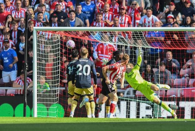 Dan Ballard of Sunderland scores their second goal Sunderland v West Ham United, Premier League, Football, Stadium of Light, Sunderland, UK - 16 Aug 2025Sunderland Stadium of Light United Kingdom EDITORIAL USE ONLY No use with unauthorised audio, video, data, fixture lists, club league logos or live services. Online in-match use limited to 120 images, no video emulation. No use in betting, games or single club league player publications. Copyright: xRichardxLee Shutterstockx 15439664at
