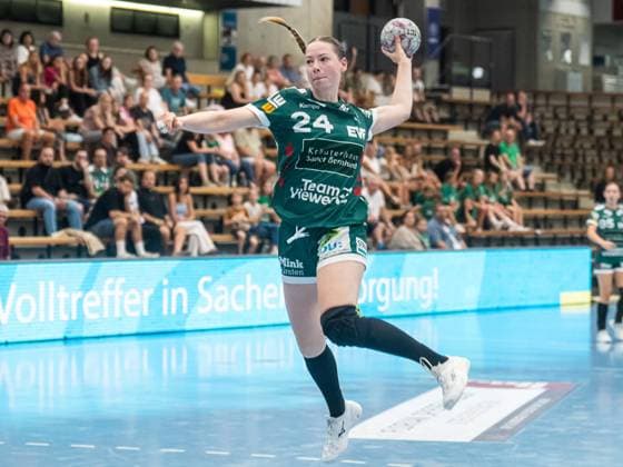 Luisa Scherer (Frisch Auf Frauen, 24) bem Tempogegenstoss, Frisch Auf Goeppingen vs. Rostocker Handball Club, Handball, Players Night, Spielzeit 2025 2026, 16.08.2025 Frisch Auf Goeppingen vs. Rostocker Handball Club, Handball, Players Night, Spielzeit 2025 2026, 16.08.2025 Wolfschlugen Copyright: xMichaelxSchmidt Eibner-Pressefotx EP_MST