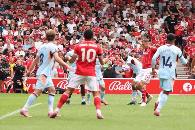 Chris Wood of Nottingham Forest scores a goal and celebrates 1-0. Nottingham Forest v Brentford, Premier League, Football, City Ground, Nottingham, UK - 17 Aug 2025Nottingham City Ground United Kingdom EDITORIAL USE ONLY No use with unauthorised audio, video, data, fixture lists, club league logos or live services. Online in-match use limited to 120 images, no video emulation. No use in betting, games or single club league player publications. Copyright: xRyanxBrowne Shutterstockx 15439701ai