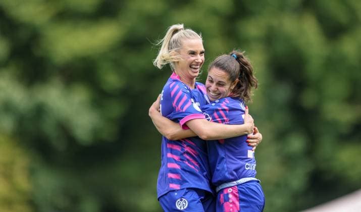 DEU, Stuttgart VfB Stuttgart vs Mainz 05, DFB Pokal Frauen, DFB, Bezirkssportanlage NeckarPark PSV-Stadion, Saison 25 26, Play-offs im Bild: Chiara Bouziane (FSV Mainz 05 10) erzielt das Tor zum 1:0, Mainz 05 gewinnt nach Toren von Chiara Bouziane (FSV Mainz 05 10) und Maja Pageler (FSV Mainz 05 37) 2:0 gegen Stuttgart, Jubel über den Einzug in die DFB Pokal Hauptrunde DFB DFL REGULATIONS PROHIBIT ANY USE OF PHOTOGRAPHS AS IMAGE SEQUENCES AND OR QUASI-VIDEO, 17.08.2025, Copyright: HMBxMedia HendrikxHamelau