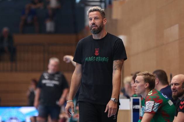 17.08.2025, xgox, Handball - Wartburg Cup SC Magdeburg - Skanderborg Handbold emspor, v.l. Bennet Wiegert (Magdeburg, Trainer) Eisenach