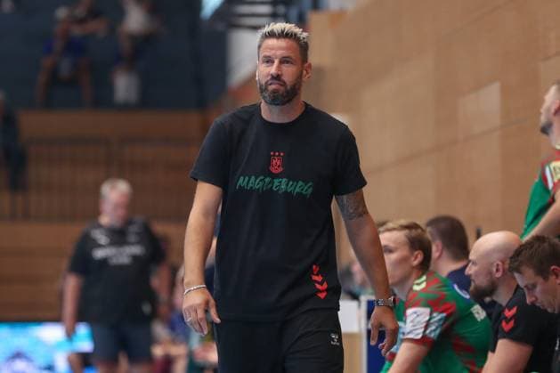 17.08.2025, xgox, Handball - Wartburg Cup SC Magdeburg - Skanderborg Handbold emspor, v.l. Bennet Wiegert (Magdeburg, Trainer) Eisenach
