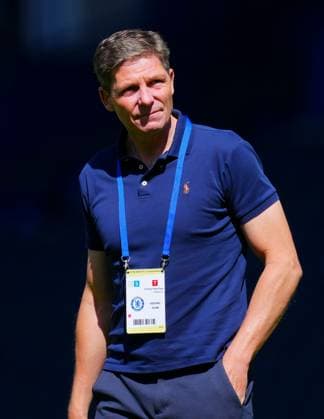 Crystal Palace Manager Oliver Glasner Chelsea v Crystal Palace, Premier League, Football, Stamford Bridge, London, UK - 17 Aug 2025London Stamford Bridge United Kingdom EDITORIAL USE ONLY No use with unauthorised audio, video, data, fixture lists, club league logos or live services. Online in-match use limited to 120 images, no video emulation. No use in betting, games or single club league player publications. Copyright: xJavierxGarcia Shutterstockx 15439698iw