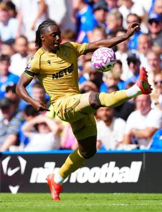 Eberechi Eze of Crystal Palace Chelsea v Crystal Palace, Premier League, Football, Stamford Bridge, London, UK - 17 Aug 2025London Stamford Bridge United Kingdom EDITORIAL USE ONLY No use with unauthorised audio, video, data, fixture lists, club league logos or live services. Online in-match use limited to 120 images, no video emulation. No use in betting, games or single club league player publications. Copyright: xJavierxGarcia Shutterstockx 15439698kg