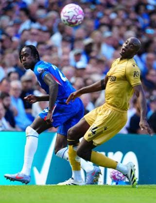 Trevoh Chalobah of Chelsea and Jean-Philippe Mateta of Crystal Palace Chelsea v Crystal Palace, Premier League, Football, Stamford Bridge, London, UK - 17 Aug 2025London Stamford Bridge United Kingdom EDITORIAL USE ONLY No use with unauthorised audio, video, data, fixture lists, club league logos or live services. Online in-match use limited to 120 images, no video emulation. No use in betting, games or single club league player publications. Copyright: xJavierxGarcia Shutterstockx 15439698kh