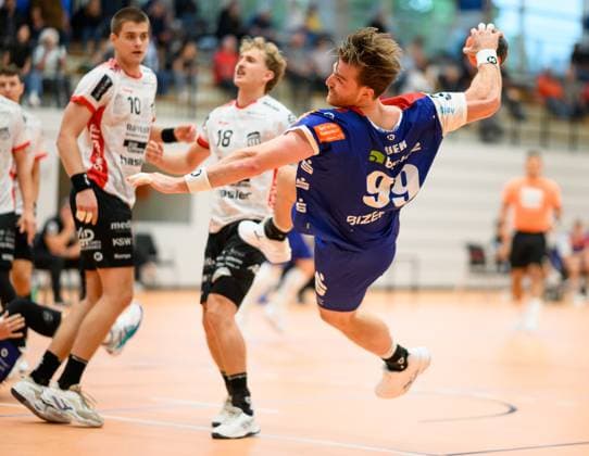 Stefan Bauer, (HBW Balingen Weilstetten, 99) am Kreis, HBW Balingen vs. Pfadi Winterthur, Handball, Testspiel, Saison 2025 2026, 21.08.2025 Eibner-Pressefoto Andreas Ulmer HBW Balingen vs. Pfadi Winterthur, Handball, Testspiel, Saison 2025 2026, 21.08.2025 Balingen Copyright: xEibner-Pressefoto AndreasxUlmerx EP_AUR
