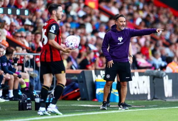 Wolverhampton Wanderers Manager Vitor Pereira. AFC Bournemouth v Wolverhampton Wanderers, Premier League, Football, Vitality Stadium, Bournemouth, UK - 23 Aug 2025Bournemouth Vitality Stadium United Kingdom EDITORIAL USE ONLY No use with unauthorised audio, video, data, fixture lists, club league logos or live services. Online in-match use limited to 120 images, no video emulation. No use in betting, games or single club league player publications. Copyright: xJamesxMarsh Shutterstockx 15449566ar