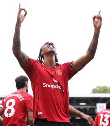 London, England, 24th August 2025. Leny Yoro of Manchester United, ManU celebrates after scoring the opening goal during the Fulham vs Manchester United Premier League match at Craven Cottage, London. Picture credit should read: Paul Terry Sportimage EDITORIAL USE ONLY. No use with unauthorised audio, video, data, fixture lists, club league logos or live services. Online in-match use limited to 120 images, no video emulation. No use in betting, games or single club league player publications. SPI_045_PT_Fulham_Man_Utd SPI-4087-0045