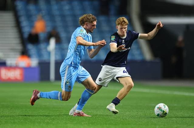 Jack Rudoni of Coventry City and Jack Howland of Millwall Millwall v Coventry City, EFL Carabao Cup, Second Round, Football, The Den, London, UK - 26 Aug 2025London The Den United Kingdom EDITORIAL USE ONLY No use with unauthorised audio, video, data, fixture lists, club league logos or live services. Online in-match use limited to 120 images, no video emulation. No use in betting, games or single club league player publications. Copyright: xMichaelxZemanek Shutterstockx 15455833bo