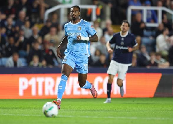 Haji Wright of Coventry City Millwall v Coventry City, EFL Carabao Cup, Second Round, Football, The Den, London, UK - 26 Aug 2025London The Den United Kingdom EDITORIAL USE ONLY No use with unauthorised audio, video, data, fixture lists, club league logos or live services. Online in-match use limited to 120 images, no video emulation. No use in betting, games or single club league player publications. Copyright: xMichaelxZemanek Shutterstockx 15455833ce