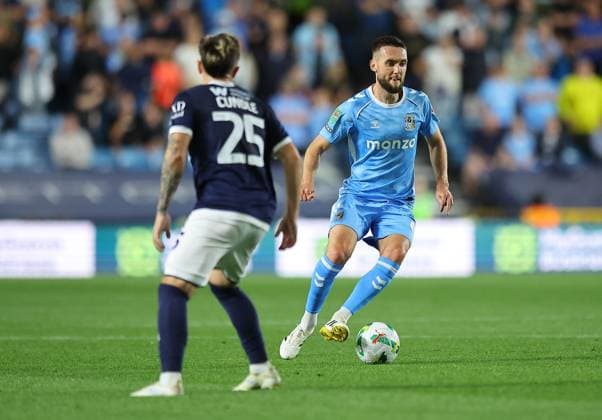 Matt Grimes of Coventry City Millwall v Coventry City, EFL Carabao Cup, Second Round, Football, The Den, London, UK - 26 Aug 2025London The Den United Kingdom EDITORIAL USE ONLY No use with unauthorised audio, video, data, fixture lists, club league logos or live services. Online in-match use limited to 120 images, no video emulation. No use in betting, games or single club league player publications. Copyright: xMichaelxZemanek Shutterstockx 15455833cs