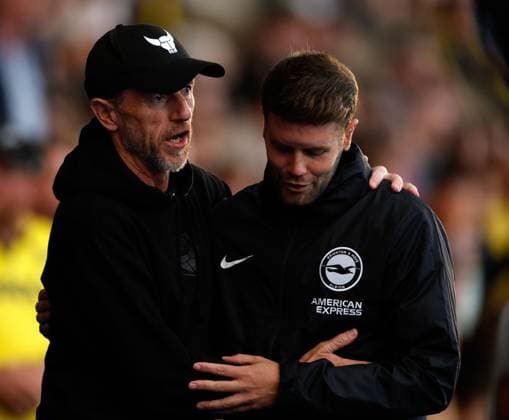 Gary Rowett (left) the Oxford United manager hugs Fabian Hurzeler the Brighton and Hove Albion manager Oxford United v Brighton and Hove Albion, EFL Carabao Cup, Second Round, Football, Kassam Stadium, Oxford, UK - 27 Aug 2025Oxford Kassam Stadium United Kingdom EDITORIAL USE ONLY No use with unauthorised audio, video, data, fixture lists, club league logos or live services. Online in-match use limited to 120 images, no video emulation. No use in betting, games or single club league player publications. Copyright: xMattxImpey Shutterstockx 15457586ah