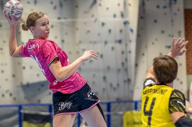 Klara Schlegel (TuS Metzingen, 14) GER, Borussia Dortmund vs. TuS Metzingen, Handball, ALSCO Frauen Bundesliga, Saison 2025 2026, 1. Spieltag, 30.08.2025. GER, Borussia Dortmund vs. TuS Metzingen, Handball, ALSCO Frauen Bundesliga, Saison 2025 2026, 1. Spieltag, 30.08.2025. Dortmund Copyright: xEibner-Pressefoto WolfgangxStummx EP_EER