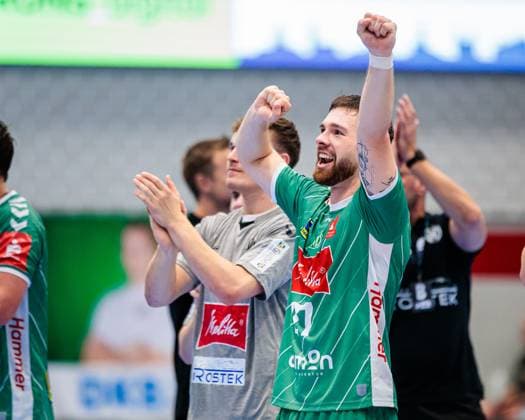 Max Staar (GWD Minden, 27) jubelt feiert nach 28:28 Unentschieden GER, GWD Minden vs. Frisch Auf Goeppingen, Handball, 1. Bundesliga, 1. Spieltag, Spielzeit 2025 2026, 31.08.2025 GER, GWD Minden vs. Frisch Auf Goeppingen, Handball, 1. Bundesliga, 1. Spieltag, Spielzeit 2025 2026, 31.08.2025 Luebbecke Copyright: xEibner-Pressefoto JanxRollingerx EP_JSK
