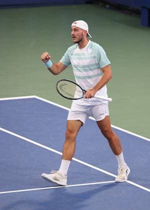 Constantin Frantzen (Kappe), Robin Haase, Herren Doppel, Gentlemen s Doubles, US Open Championships 2023, USTA Billie Jean King National Tennis Center, Flushing Meadows, New York, USA . Constantin Frantzen, Robin Haase, Herren Doppel, Gentlemen s Doubles, US Open Championships 2023, USTA Billie Jean King National Tennis Center, Flushing Meadows, New York, USA . Copyright: xJuergenxHasenkopfx