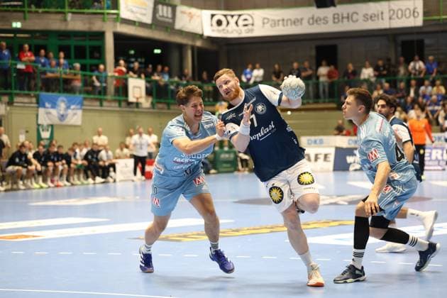 v.l. Florian Scheerer (HC Erlangen 10), Johannes Wasielewski (Bergischer HC 77), Christoph Steinert (HC Erlangen 44), Eloy Morante Maldonado (Bergischer HC 33) Bergischer HC 06 vs. HC Erlangen, 2. Spieltag, Handball, DAIKIN HBL, Spielzeit 2025 2026, 03.09.2025 Bergischer HC 06 vs. HC Erlangen, 2. Spieltag, Handball, DAIKIN HBL, Spielzeit 2025 2026, 03.09.2025 Wuppertal Copyright: xEibner-Pressefoto ThomasxStoeckerx EP_TSR
