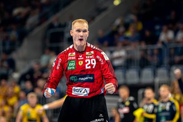 1. Handball-Bundesliga, DAIKIN HBL, Rhein-Neckar Löwen - GWD Minden; 03.09.2025 David Späth (29; Rhein Neckar Löwen) jubelt in der SAP-Arena in Mannheim 1. Handball-Bundesliga, Rhein-Neckar Löwen – GWD Minden, Mannheim, SAP Arena, 03.09.2025 1. Handball-Bundesliga, Rhein-Neckar Löwen – GWD Minden, Mannheim, SAP Arena, 03.09.2025 Copyright: xBEAUTIFULxSPORTS Gelhardtx