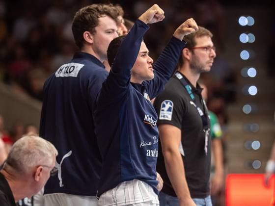 Tim Freihoefer (Fuechse Berlin, 20) ballt die Jubelfaeuste, Frisch Auf Goeppingen vs. Fuechse Berlin, Handball, 1. Bundesliga, Herren, Spielzeit 2025 2026, 03.09.2025, Frisch Auf Goeppingen vs. Fuechse Berlin, Handball, 1. Bundesliga, Herren, Spielzeit 2025 2026, 03.09.2025 Goeppingen Copyright: xEibner-Pressefoto MichaelxSchmidx EP_MST