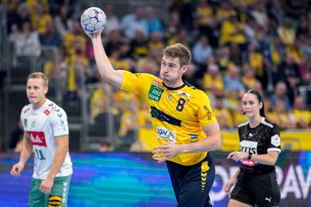 Tim Nothdurft (RNL, 8), Einzelbild, Einzelfoto, beim Siebenmeter, 7-Meter, Strafwurf, Spielszene, Action, Aktion, 03.09.2025, Mannheim (Deutschland), Handball, Bundesliga, Rhein-Neckar Löwen - TSV GWD Minden