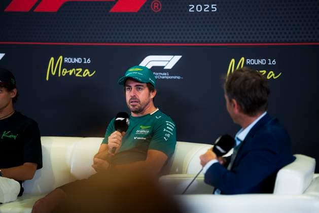 Formula 1 Pirelli Gran Premio d’Italia 2025 Dan Schiumarini OVERTAKE MAXPPP - Monza 04 09 2025 14 ALONSO Fernando (esp), Aston Martin Aramco Cognizant, portrait conference de presse, press conference, PK, Pressekonferenz at the Formula 1 Pirelli Gran Premio d’Italia 2025, the 16th round of the 2025 FIA Formula 1 World Championship, WM, Weltmeisterschaft at Autodromo Nazionale Monza in Monza, Italy, from 04 to 07 September 2025 Monza Italy Copyright: xOVERTAKE MAXPPPxDanxSchiumarinix OVT202509048001 OVT202509048001