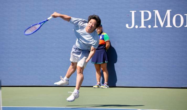 A hunt vs k. Takano in para standing t1, 1st round at us open tennis 2025. (spo) a hunt vs k. Takano in para standing t1, 1st round at us open tennis 2025. September 4, 2025, new york, usa : new zealander, a hunt (in navy blue shirt) vs japanese k. Takano (in light blue shirt ) in para standing t2-4, 1st round of us open tennis 2025. Para standing tennis is the format for people with physical impairments who want to play tennis without using a wheelchair. This includes, but not limited to, people with limb loss, limb deficiencies, cerebral palsy, acquired brain injuries or people of short stature amid the 145th us open, which is one of four annual grand slam tennis tournaments, held in late august and early september on hard courts at the usta billie jean king national tennis center in flushing meadows, queens, new york. The tournament features men s, women s, and mixed singles and doubles championships, plus wheelchair events. It is run by the united states tennis association (usta) and is the final major tournament of the year. This 2025 tournament is celebrating the 75th anniversary of althea gibson breaking the color barrier, which is being honored with a special theme and artwork for the event. Credit: niyi fote thenews2 (Foto: Niyi Fote Thenews2 imago images) SPO Copyright: xNiyixFotex