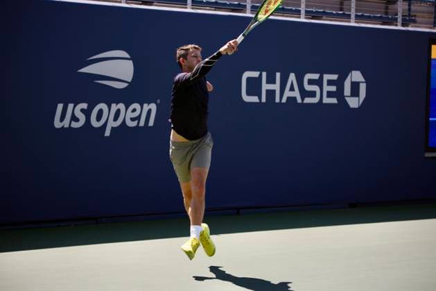 A hunt vs k. Takano in para standing t1, 1st round at us open tennis 2025. (spo) a hunt vs k. Takano in para standing t1, 1st round at us open tennis 2025. September 4, 2025, new york, usa : new zealander, a hunt (in navy blue shirt) vs japanese k. Takano (in light blue shirt ) in para standing t2-4, 1st round of us open tennis 2025. Para standing tennis is the format for people with physical impairments who want to play tennis without using a wheelchair. This includes, but not limited to, people with limb loss, limb deficiencies, cerebral palsy, acquired brain injuries or people of short stature amid the 145th us open, which is one of four annual grand slam tennis tournaments, held in late august and early september on hard courts at the usta billie jean king national tennis center in flushing meadows, queens, new york. The tournament features men s, women s, and mixed singles and doubles championships, plus wheelchair events. It is run by the united states tennis association (usta) and is the final major tournament of the year. This 2025 tournament is celebrating the 75th anniversary of althea gibson breaking the color barrier, which is being honored with a special theme and artwork for the event. Credit: niyi fote thenews2 (Foto: Niyi Fote Thenews2 imago images) SPO Copyright: xNiyixFotex