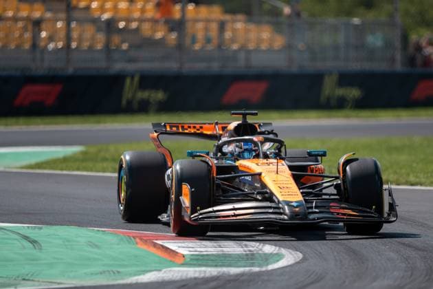Alexander Dunne (Entwicklungsfahrer McLaren Formula 1 Team, Irland, 69), ITA, Formel 1 Weltmeisterschaft, Grand Prix von Italian, Autodromo Nazionale Monza, Practice Day, Saison 2025, 05.09.2025 ITA, Formel 1 Weltmeisterschaft, Grand Prix von Italian, Autodromo Nazionale Monza, Practice Day, Saison 2025, 05.09.2025 Monza Copyright: xEibner-Pressefoto MarcelxFischerx EP_MFI