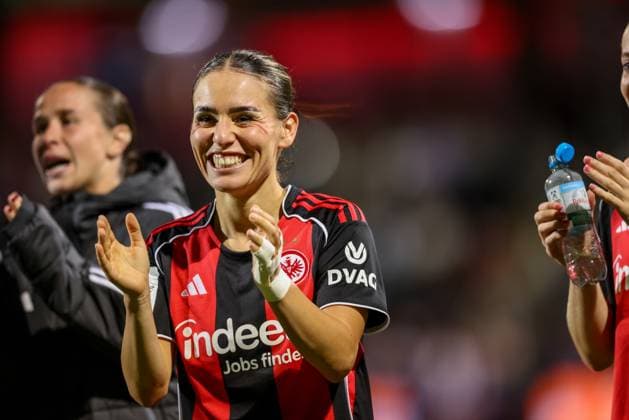 DEU, Frankfurt, Eintracht Frankfurt vs SGS Essen, Google Pixel Frauen Bundesliga DFB, Saison 2526, Stadion am Bretanobad, 1. Spieltag, im Bild: Eintracht Frankfurt schlägt Essen mit 5:0 und jubel, Freude und Jubel , Erëleta Memeti (Eintracht Frankfurt 27) DFB DFL REGULATIONS PROHIBIT ANY USE OF PHOTOGRAPHS AS IMAGE SEQUENCES AND OR QUASI-VIDEO, 05.09.2025, Copyright: HMBxMedia HendrikxHamelau