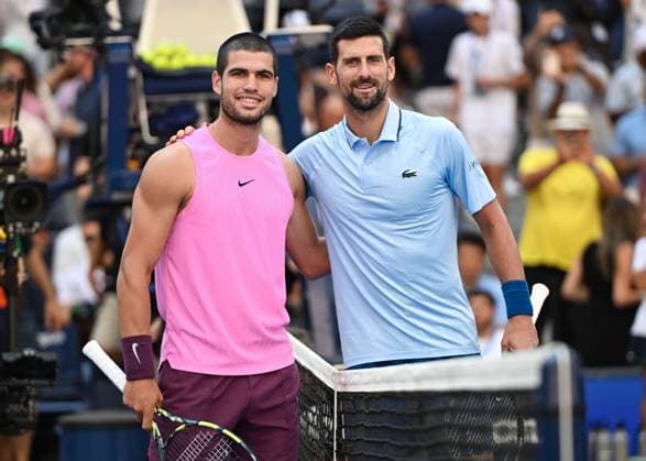 L-R. Carlos Alcaraz (ESP) und Novak Djokovic (SRB) posen fuer ein Foto vor Spielbeginn, US Open Championships 2023, USTA Billie Jean King National Tennis Center, Flushing Meadows, New York, USA .. L-R Felix Auger-Aliassime (CAN) und Jannik Sinner (ITA) posen fuer ein Foto vor Spielbeginn, US Open Championships 2023, USTA Billie Jean King National Tennis Center, Flushing Meadows, New York, USA . Copyright: xJuergenxHasenkopfx