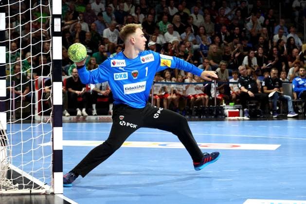 DEU, DHB, 1.HBL, Fuechse Berlin vs. SC Magdeburg, 06.09.2025, Max-Schmeling-Halle, Berlin, DEU, DHB, 1.HBL, Fuechse Berlin vs. SC Magdeburg, im Bild Lasse Ludwig (Fuechse Berlin 1)