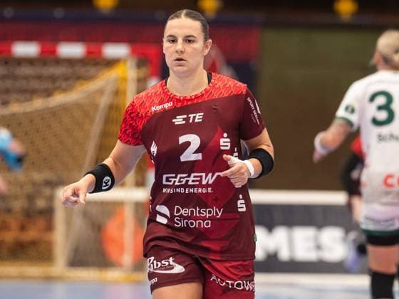 Mareike Thomaier (HSG Bensheim Auerbach, 02), HSG Bensheim Auerbach vs. Frisch Auf Goeppingen, Handball, 1. Bundesliga, Spielzeit 2025 2026, 06.09.2025 HSG Bensheim Auerbach vs. Frisch Auf Goeppingen, Handball, 1. Bundesliga, Spielzeit 2025 2026, 06.09.2025 Bensheim Copyright: xMichaelxSchmidt Eibner-Pressefotx EP_MST
