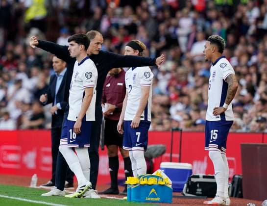 Birmingham, England, 6th September 2025. Thomas Tuchel coach of England instructs his substitutes before bringing on Djed Spence Anthony Gordon and Morgan Rogers of England during the England vs Andorra FIFA World Cup, WM, Weltmeisterschaft, Fussball Qualifier match at Villa Park, Birmingham. Picture credit should read: Andrew Yates Sportimage EDITORIAL USE ONLY. No use with unauthorised audio, video, data, fixture lists, club league logos or live services. Online in-match use limited to 120 images, no video emulation. No use in betting, games or single club league player publications. SPI_096_AY_ENG_AND SPI-4113-0091