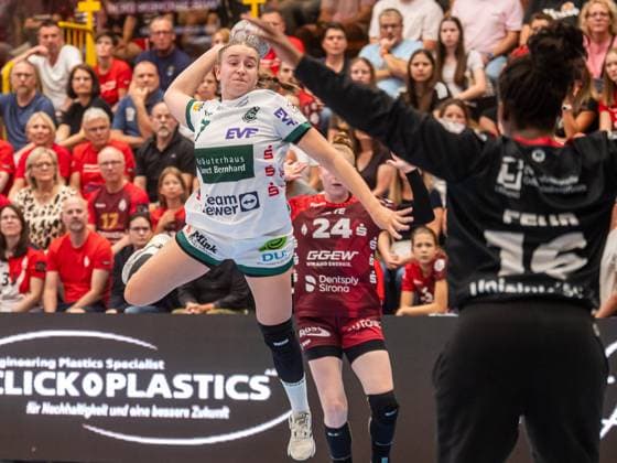 Lea Watzl (Frisch Auf Frauen, 07) von aussen, HSG Bensheim Auerbach vs. Frisch Auf Goeppingen, Handball, 1. Bundesliga, Spielzeit 2025 2026, 06.09.2025 HSG Bensheim Auerbach vs. Frisch Auf Goeppingen, Handball, 1. Bundesliga, Spielzeit 2025 2026, 06.09.2025 Bensheim Copyright: xMichaelxSchmidt Eibner-Pressefotx EP_MST